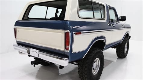 Lifted Second Gen Bronco Looks Picture Perfect Ford Trucks