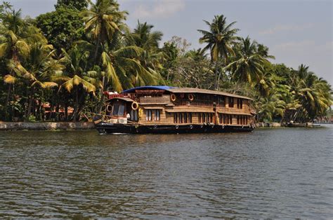 Kerala Backwaters | Nothing But Blue Skies