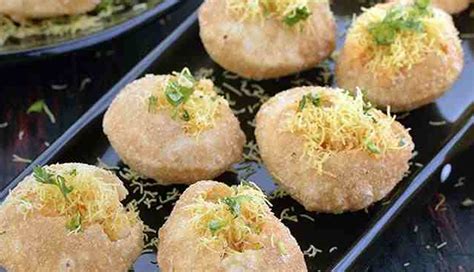 Recipe Popular Indian Street Food Sukha Puri Chaat Lifeberrys