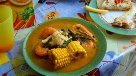 Viche d camarón Manabita. | Food, Vegetables, Corn