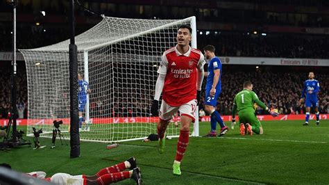 Epl Gabriel Martinelli Stars As Leaders Arsenal Crush Everton To Go