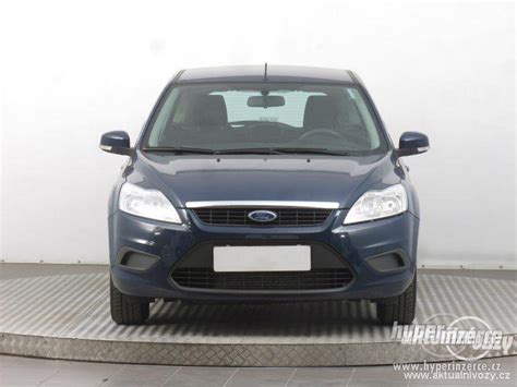 Ford Focus 1 6 nafta rok 2009 el okna STK centrál klima bazar