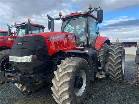 Case IH Magnum 220 Tractor Tractors Case IH NSW Power Farming