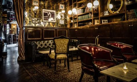 Get Your Gatsby On In These Nyc Speakeasies Speakeasy Decor Bar