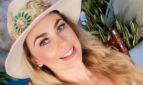 Aracely Ar Mbula Y La Reacci N De Sus Hijos Al Ver Que Es Famosa