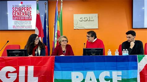 Bari La Cgil Puglia Annuncia Lo Sciopero Generale Contro La Manovra Di