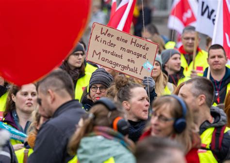 Verdi K Ndigt Weitere Streiks In Nrw An