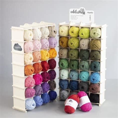 Kremke Soul Wool Laden Display Edelweiss Alpaka Selected Yarns