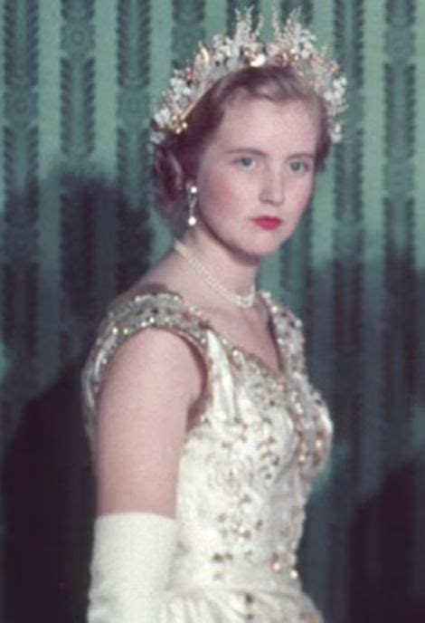 Queen S Maid Of Honour Lady Rosemary Spencer Churchill Is Overwhelmed