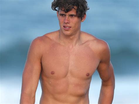 Afl 2019 Charlie Curnow Looks Ripped During Carlton Pre Season Fox