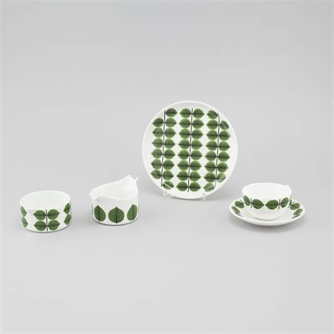 A set of 26 pieces of Berså tableware by Stig Lindberg Gustavsberg