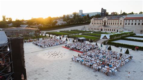 Festivalul Interna Ional De Muzic Clasic Vinopera Edi Ia