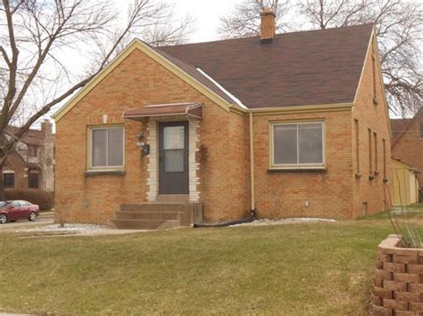 4203 W Oklahoma Ave Milwaukee Wi 53215 Mls 1359594 Redfin