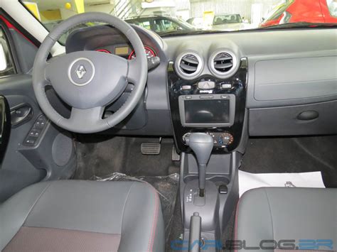 Renault sandero stepway интерьер 85 фото