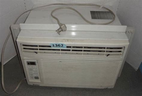 Kenmore 5 300 Btu Window Mount Air Conditioner Model Looks 47 Off