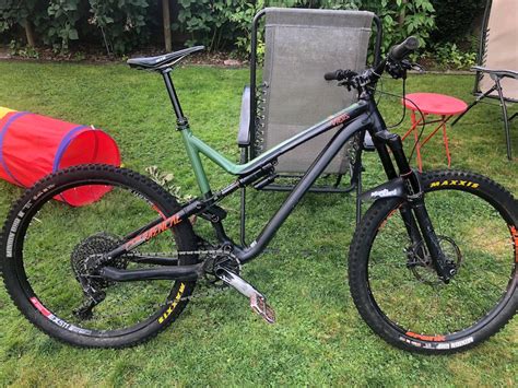 2018 Commencal Meta AM V4 2 BC Edition PRICE DROP For Sale