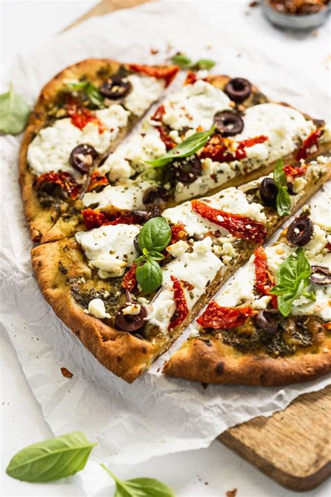 15 Minute Mediterranean Flatbread Pizza Fork In The Kitchen