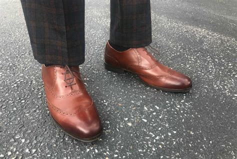 What Are Wingtip Shoes? History, How To Wear & Best Wingtips To Buy Online