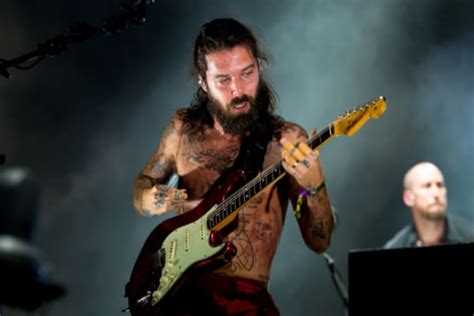 Biffy Clyro Confirm Uk And Irish Tour For November