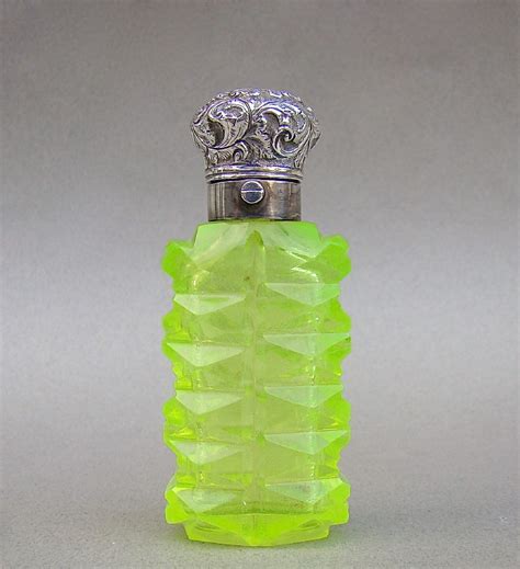 Victorian Silver And Uranium Glass Scent Bottle Circa 1890 514289 Uk