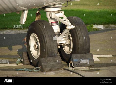 Landing gear of a British Aerospace BAE146 Avro RJX, Manchester Airport, United Kingdom, UK ...