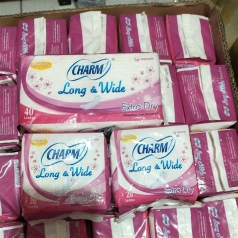 Jual Charm Long Wide Extra Dry Panty Liner Non Perfumed Isi 20 Lembar