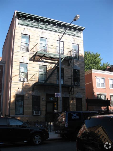 Knickerbocker Avenue Cluster Rentals Brooklyn Ny