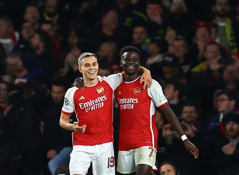 Arsenal 2 0 Sevilla Leandro Trossard And Bukayo Saka On Target As