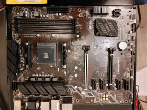 MSI PRO B550 P GEN3 Carte mère ATX Socket AM4 AMD B550 NEUF EUR 84