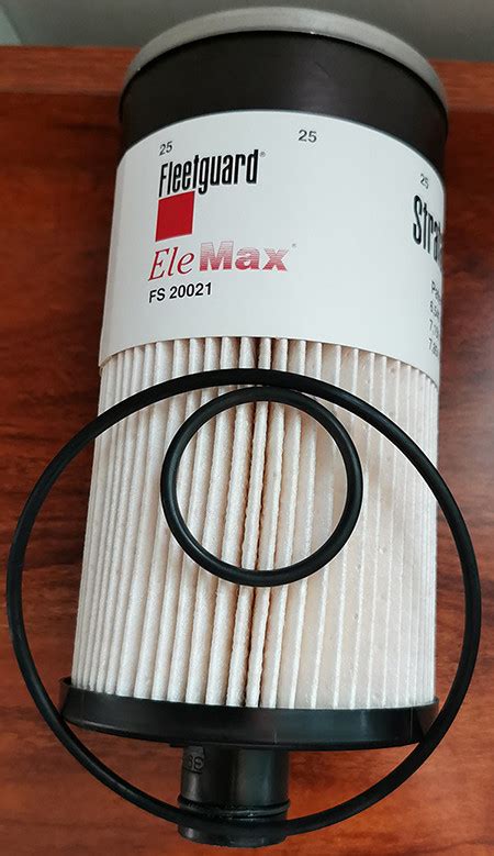 Original Fleetguard Fuel Filter Water Separator Fs Wg