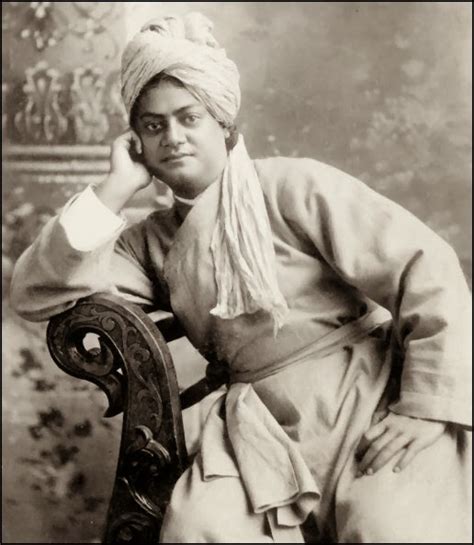 Swami Vivekananda Biography | Bio Street