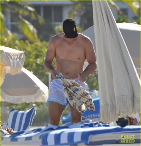 Photo Kris Humphries Goes Shirtless In Miami Photo Just