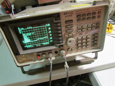 Hp Agilent E Spectrum Analyzer Khz Ghz Opt