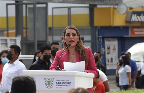 Va A “cambiar Un Poco La Estrategia” De Seguridad En Acapulco Evelyn