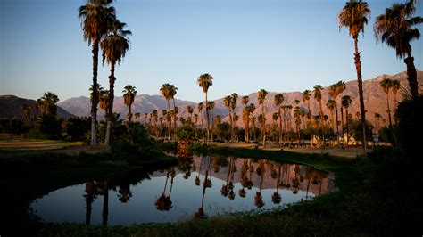 When a Golf Course Fails, What Happens to the Land? - The New York Times