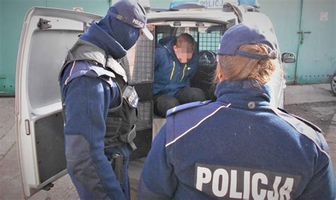 Złodziej i paser w rękach krakowskiej Policji AKTUALNOŚCI KMP w