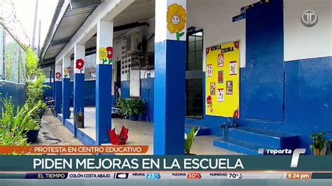 Telemetro Reporta On Twitter La Comunidad Educativa De La Escuela