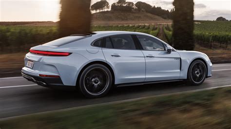 New Flagship Porsche Panamera Revealed South African Pricing Topauto