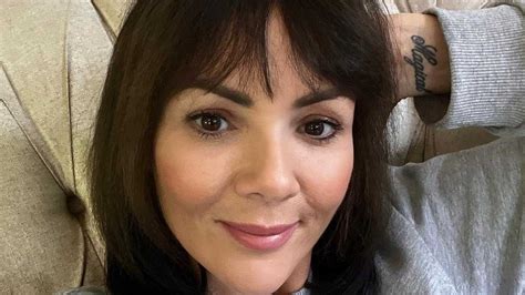 Martine Mccutcheon Shares First Glimpse Of New Home And Just Look At Her Garden Hello