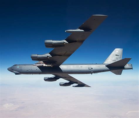 Boeing Selects Raytheon For B 52 Aesa Radar Upgrade Al Defaiya