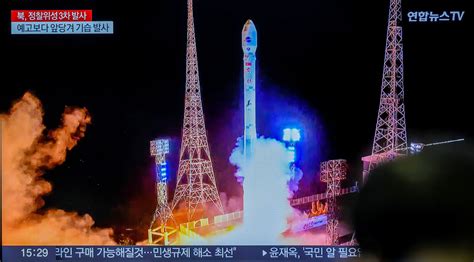 Pyongyang diz que novo satélite espião captou imagens da Casa Branca e