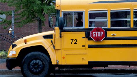 VERIFY: Comparing school bus driver pay in NC & SC | wcnc.com