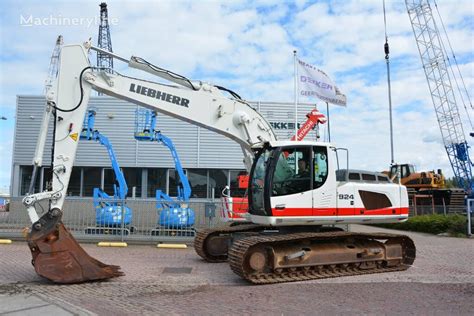 Liebherr R 924 C Tracked Excavator For Sale Netherlands GEERTRUIDENBERG