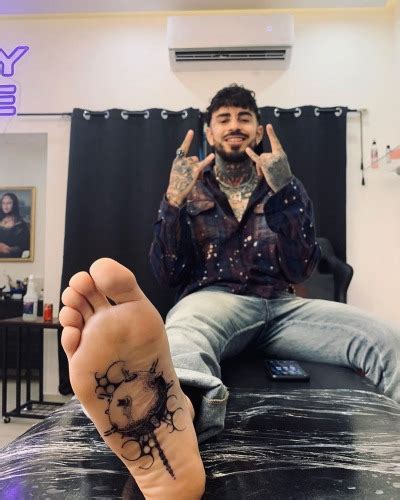 The Tattoo On His Sole Is So Damn Sexy 🥵🥵🥵🥵🦶🏼🔥🦶🏼🔥🦶 Tumbex