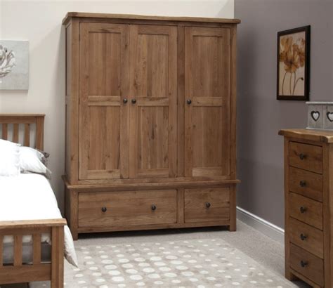 Homestyle Rustic Oak Triple Wardrobe Casamo Love Your Home