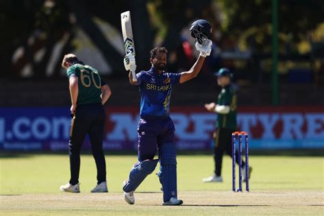 Dimuth Karunaratne brought up his maiden ODI hundred | ESPNcricinfo.com