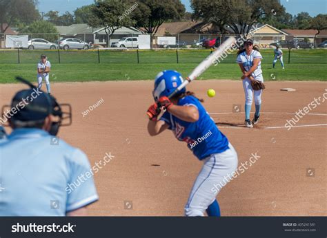 Softball Pitcher Throwing Curve Ball Batter Stock Photo 405241591 ...