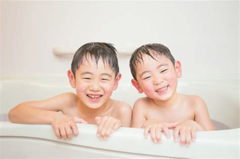 子供とお風呂ってこんなに疲れるの？ママのあるある話（ママリ Mamari ）