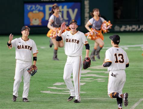 巨人・戸郷が重圧耐え1勝「やっと肩の荷が下りた。200球ぐらい投げたんじゃないかな？ってぐらい疲れました」 スポーツ報知