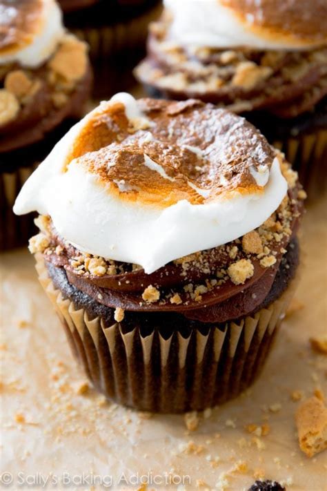 Easy Smores Cupcakes Recipe